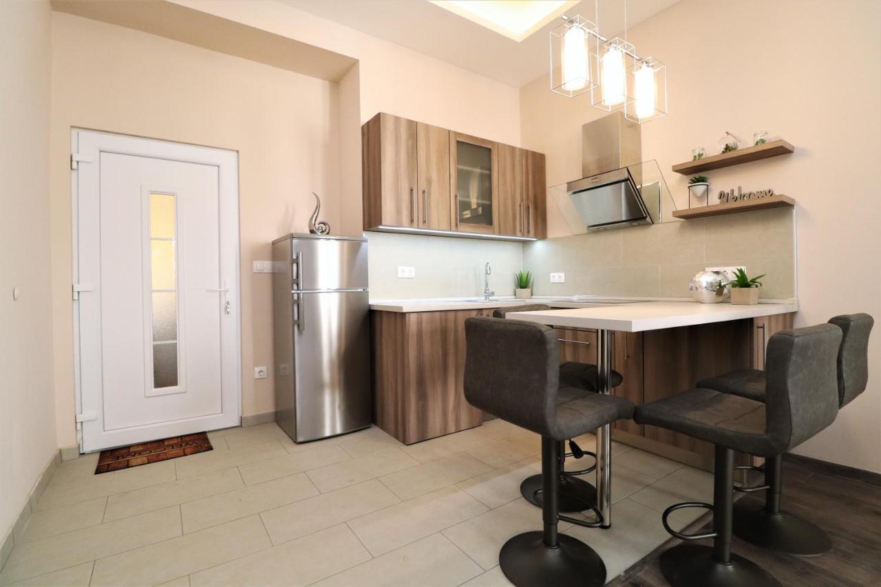 King Charles Residences Budapest Bagian luar foto